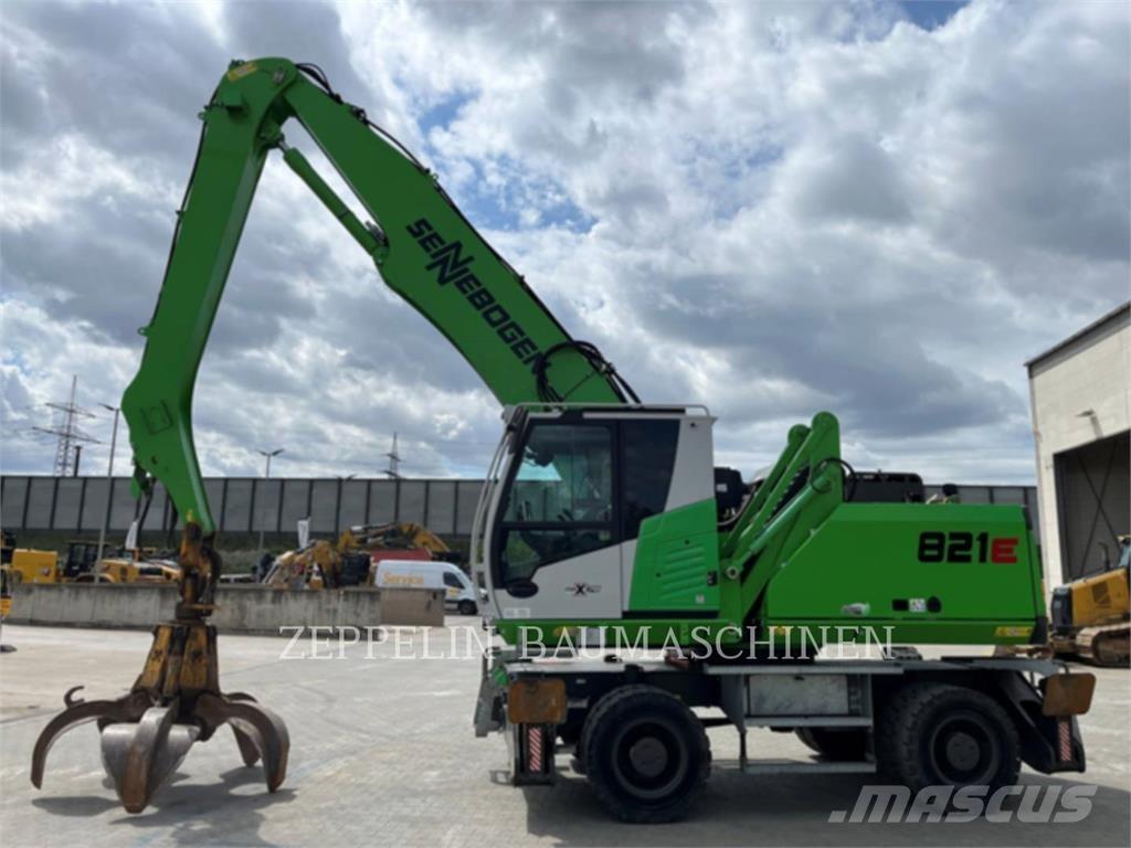 Sennebogen 821E Εκσκαφείς κατεδαφίσεων