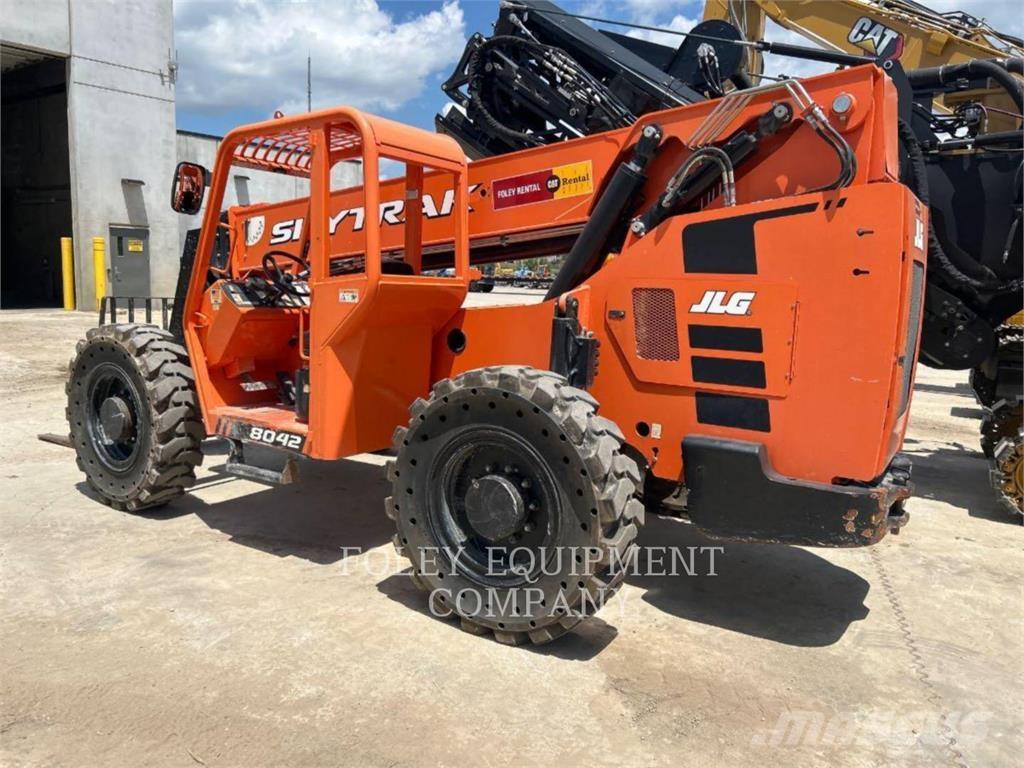 SkyTrak 8042O Τηλεσκοπικοί ανυψωτές