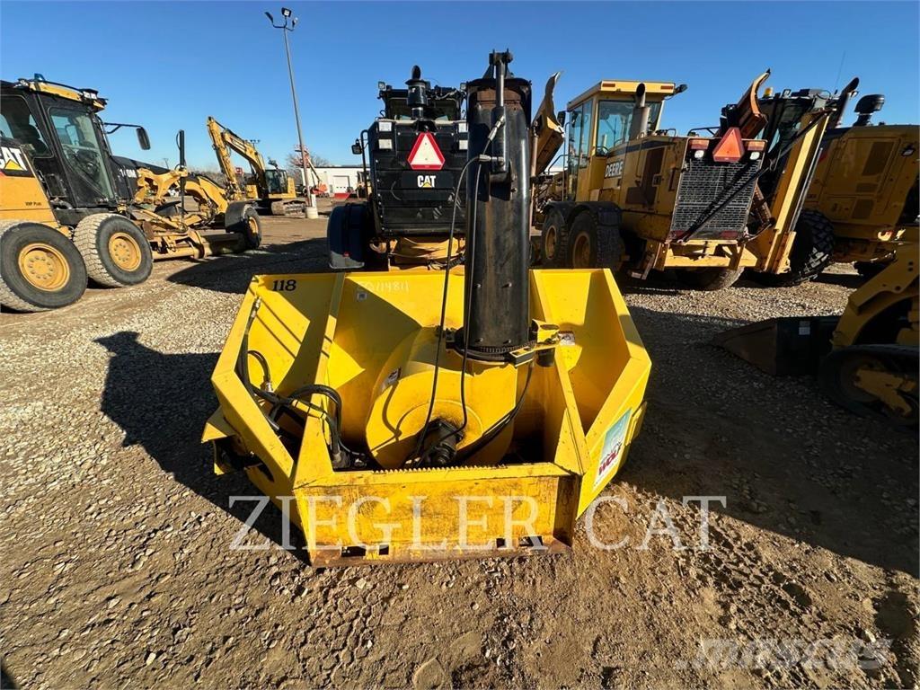 SnowWolf 84 SNOWBLOWER Εκτοξευτές χιονιού