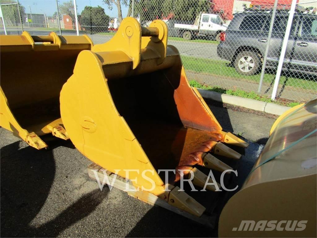 Strickland MFG. 320E Κουβάδες