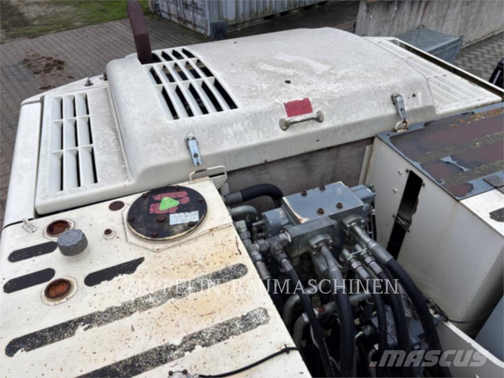 Terex TC225LC Εκσκαφείς με ερπύστριες