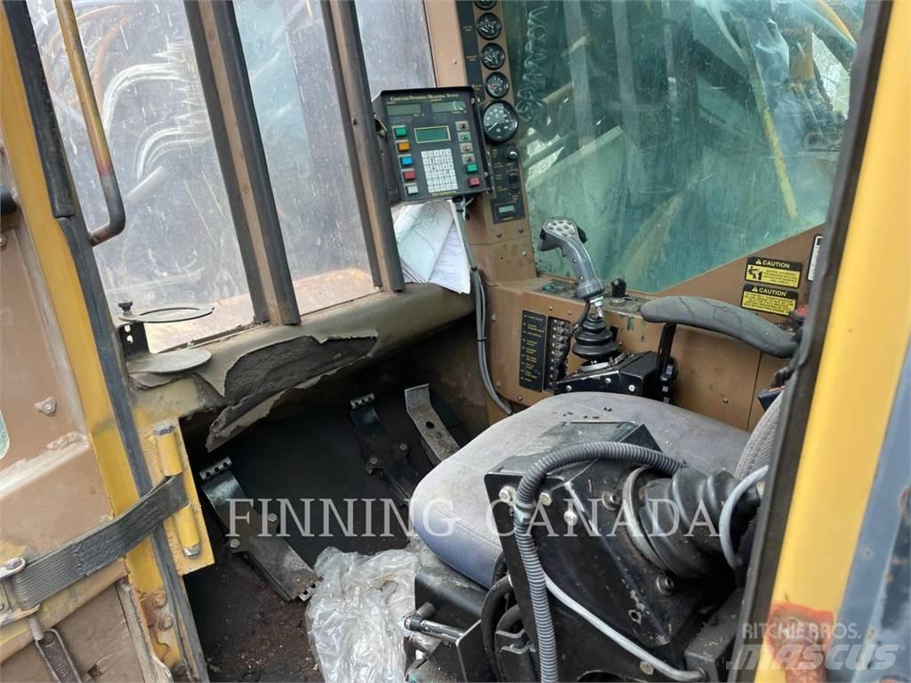Tigercat 860D Εκσκαφείς