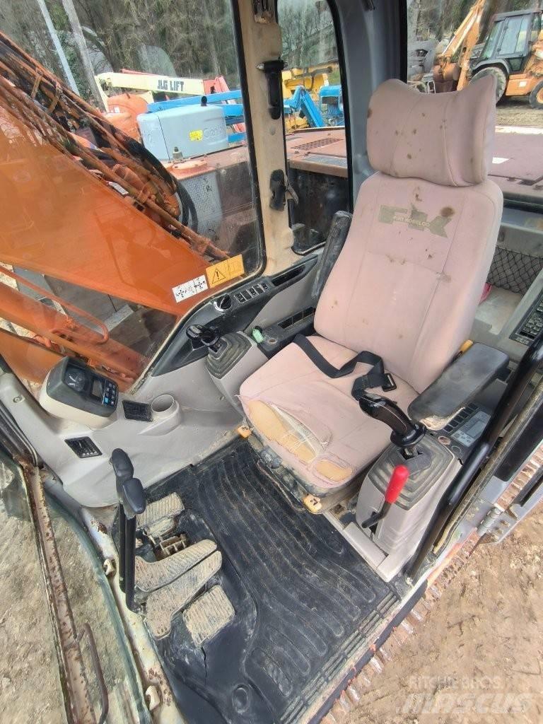Fiat-Kobelco E 135 Εκσκαφείς με ερπύστριες