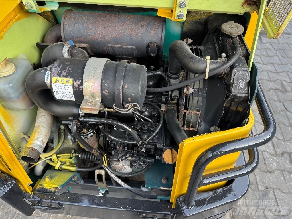 Yanmar B12 Εκσκαφάκι (διαβολάκι) < 7t