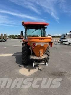 Kubota L2-452 Τρακτέρ μικρών διαστάσεων