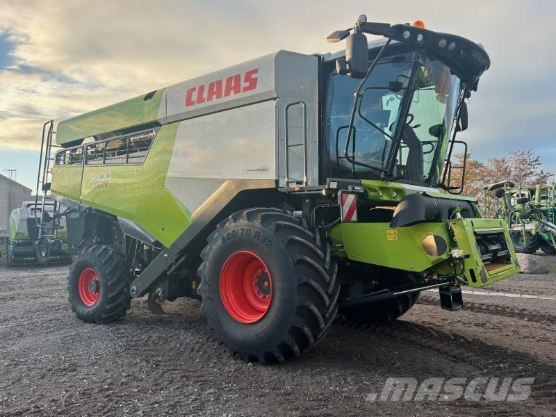 CLAAS LEXION 5400 Θεριζοαλωνιστικές μηχανές