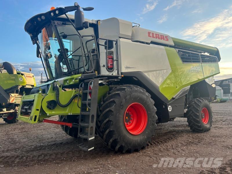 CLAAS LEXION 5400 Θεριζοαλωνιστικές μηχανές