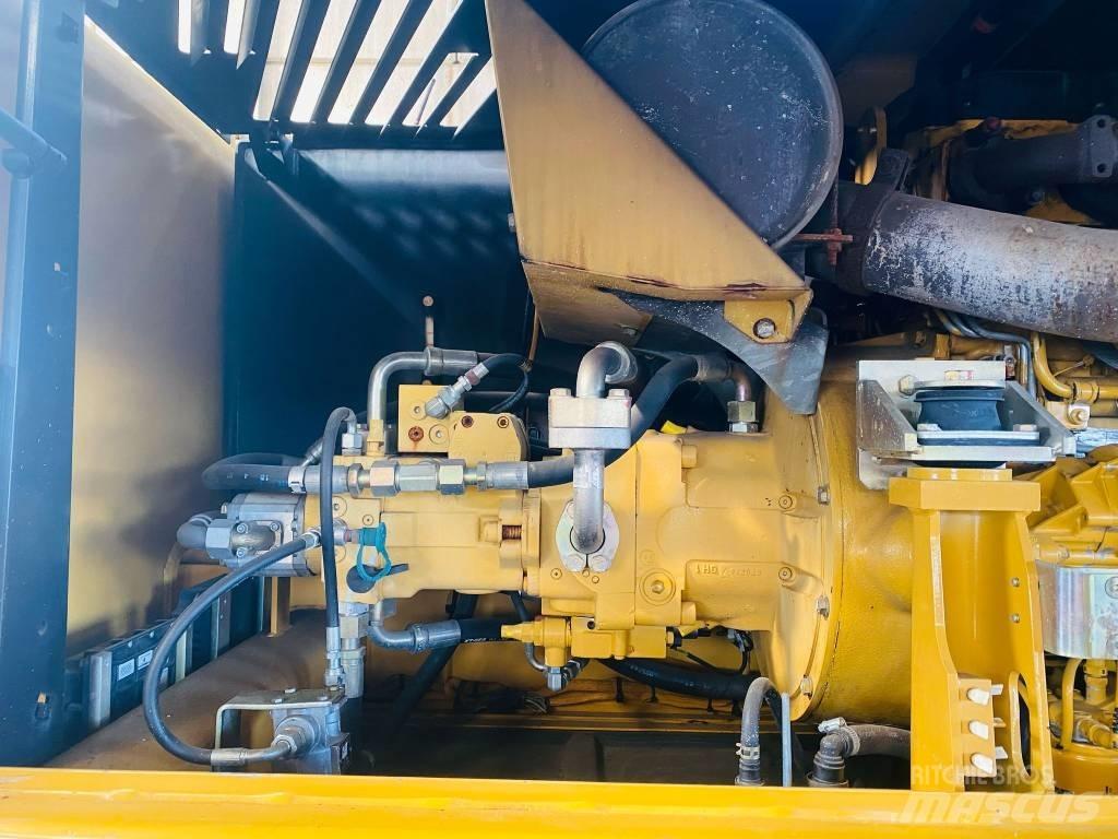 CAT M 318 D Εκσκαφείς με τροχούς - λάστιχα