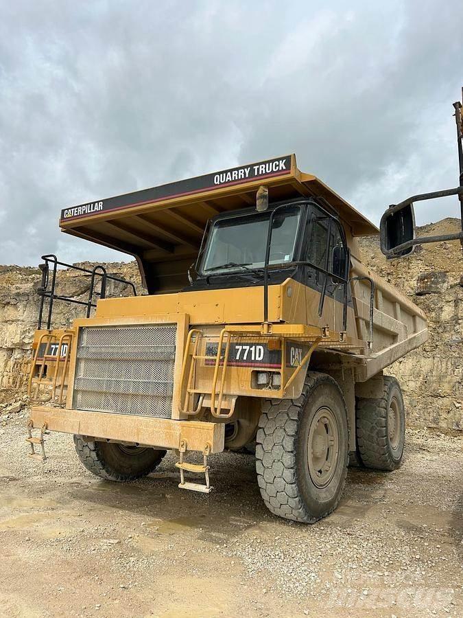 CAT 771D Dumpers εργοταξίου