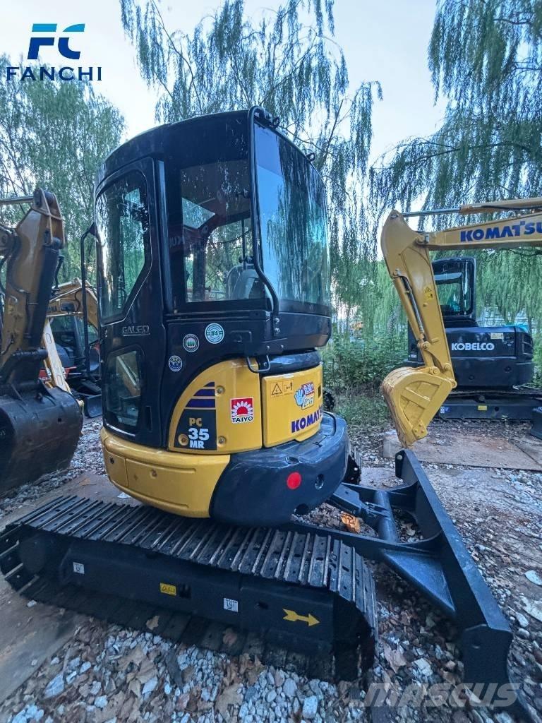Komatsu PC 35 Εκσκαφάκι (διαβολάκι) < 7t