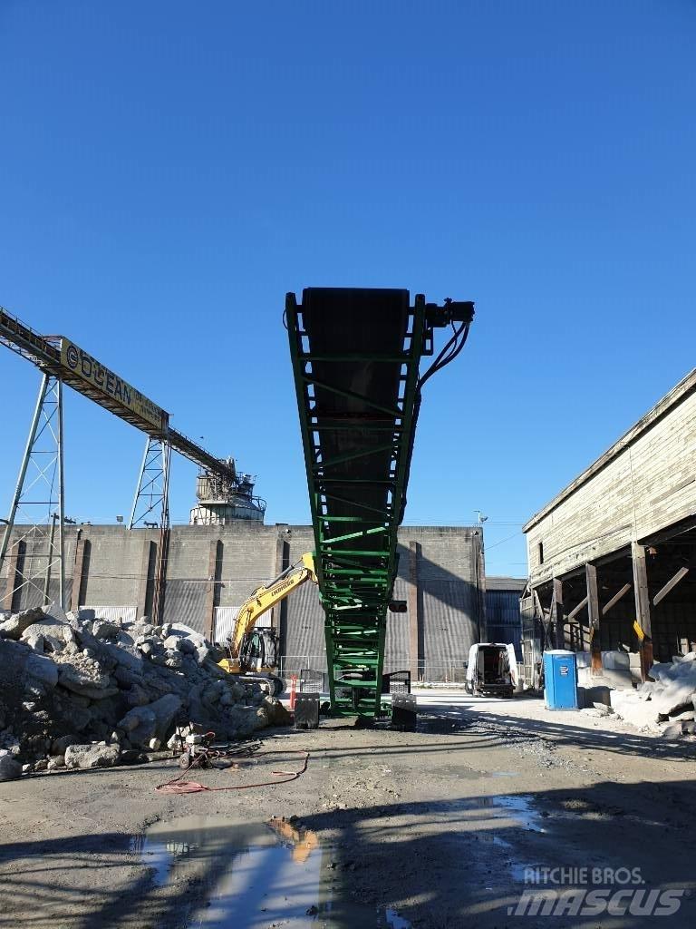 McCloskey ST80 Μεταφορείς