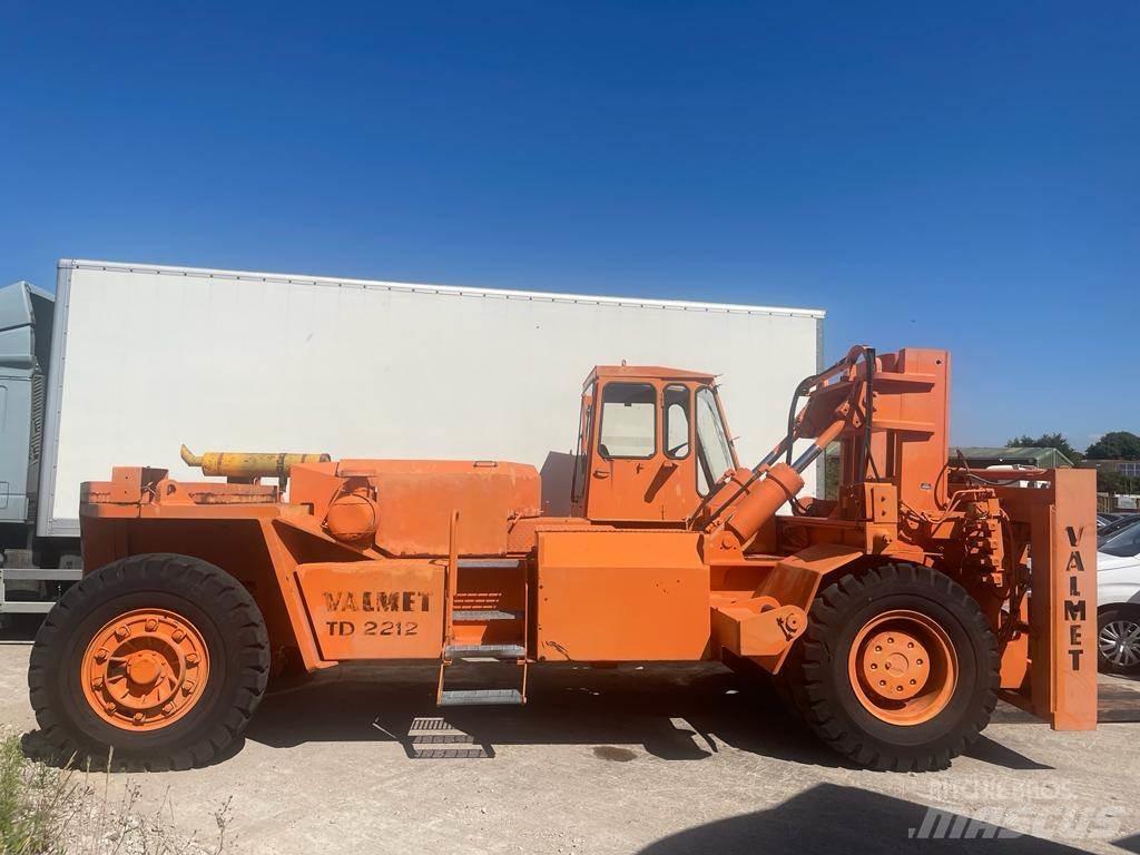 Valmet TD2212 Πετρελαιοκίνητα Κλαρκ