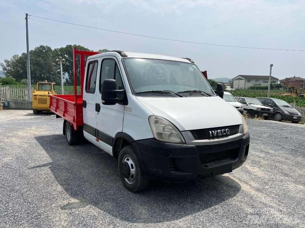 Iveco Daily 35-110 Φορτηγά Κόφα
