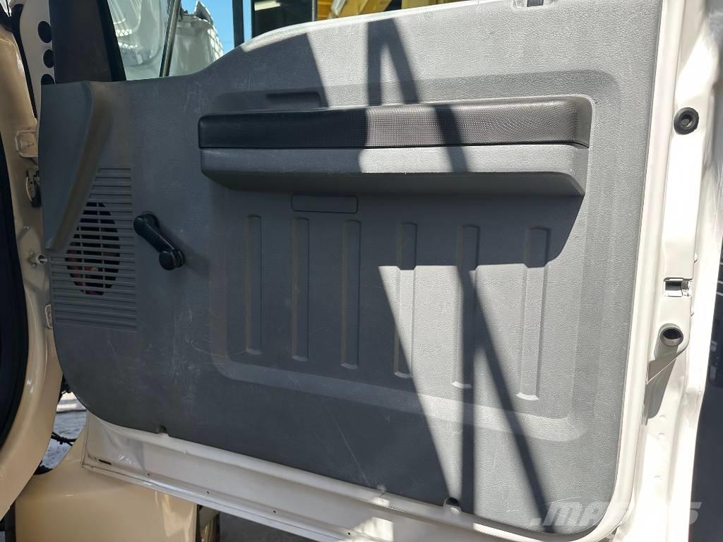 Ford F 750 SD Άλλα γεωργικά μηχανήματα