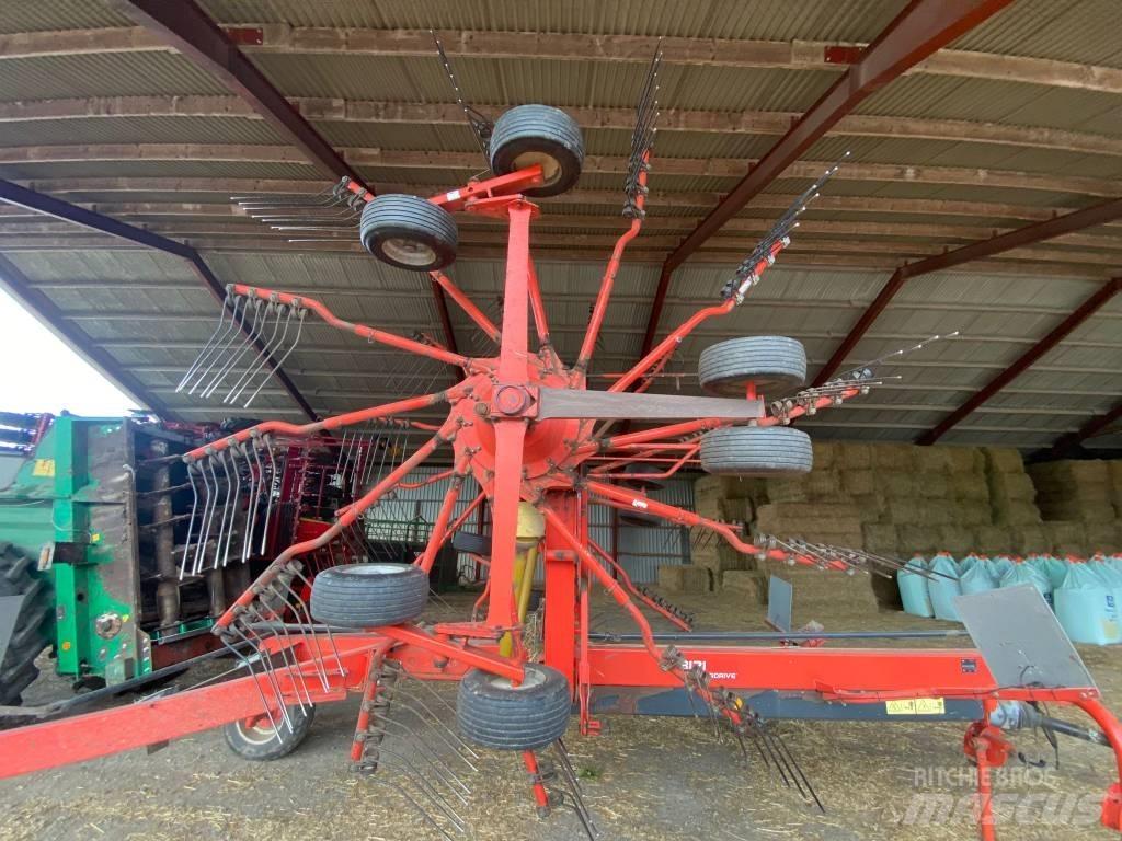 Kuhn GA 8121 Αναμοχλευτήρες
