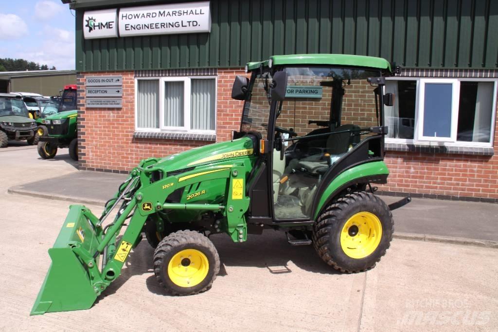 John Deere 2026R Τρακτέρ