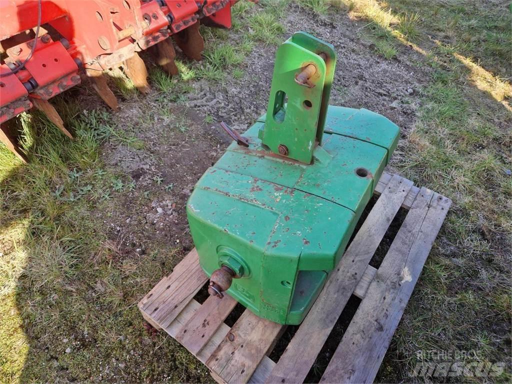 John Deere 900 kg Άλλα εξαρτήματα για τρακτέρ