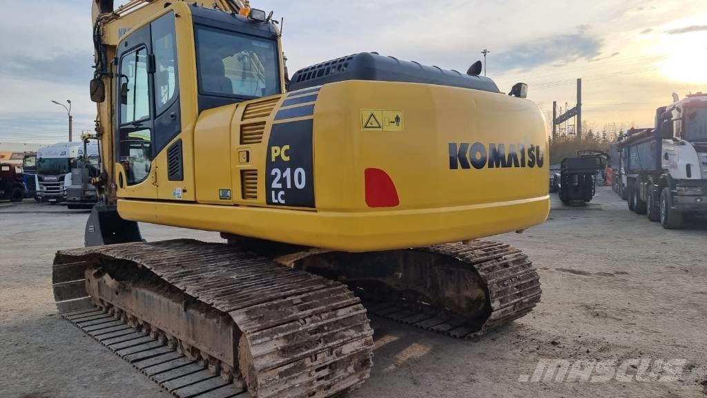 Komatsu PC 210 LC Εκσκαφείς με ερπύστριες