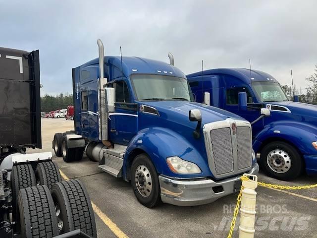 Kenworth T 680 Τράκτορες