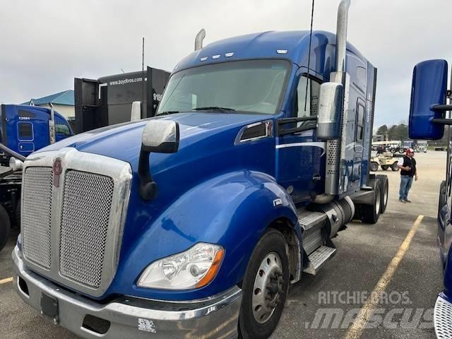 Kenworth T 680 Τράκτορες