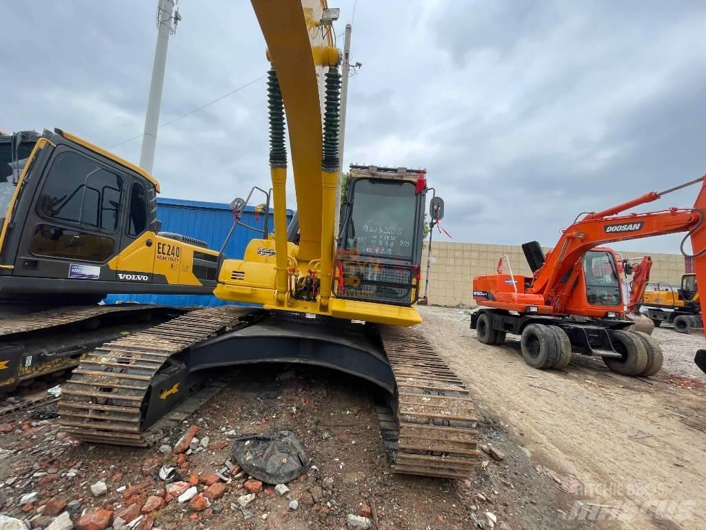 Komatsu PC 240 Εκσκαφείς με ερπύστριες