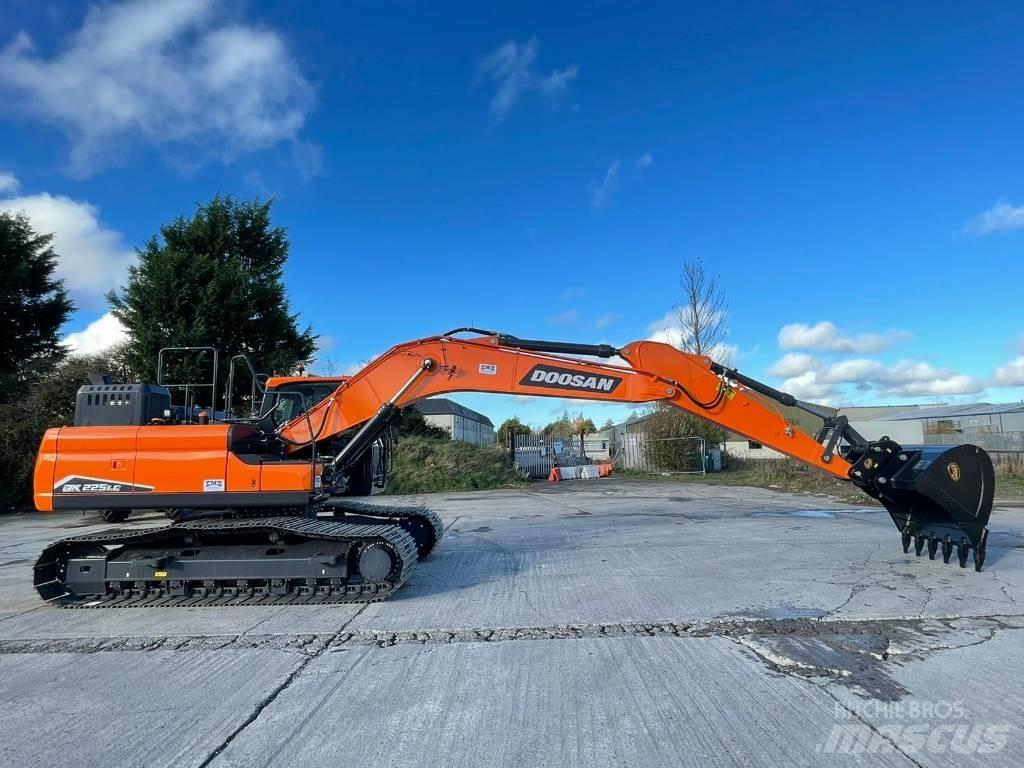 Doosan DX225LC-7 Εκσκαφείς με ερπύστριες