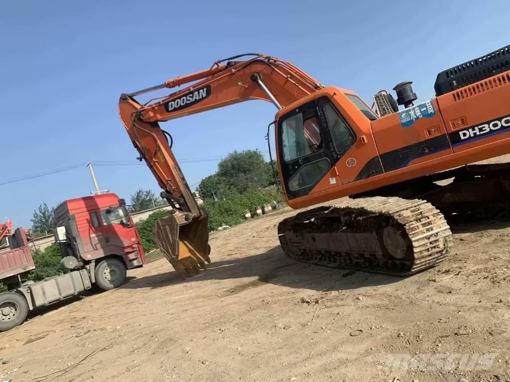 Doosan DH300 Εκσκαφείς με ερπύστριες