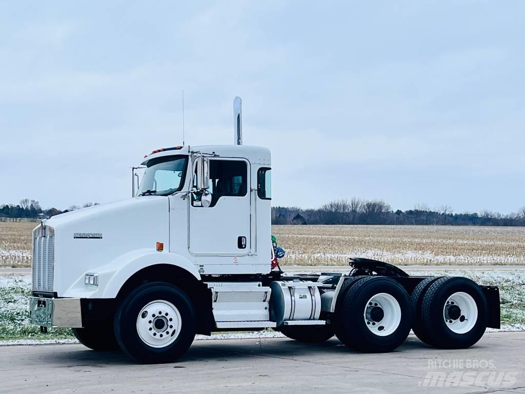 Kenworth T 800 Τράκτορες