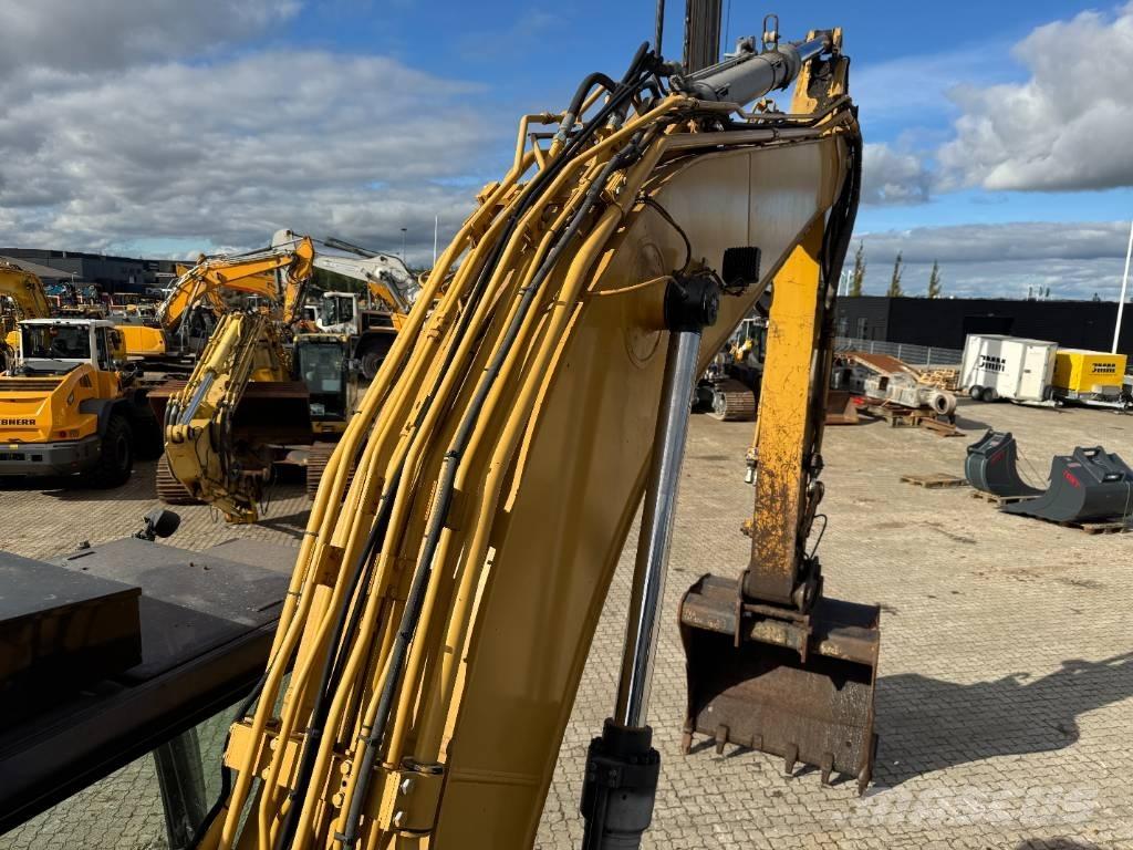 CAT 320 Εκσκαφείς με ερπύστριες