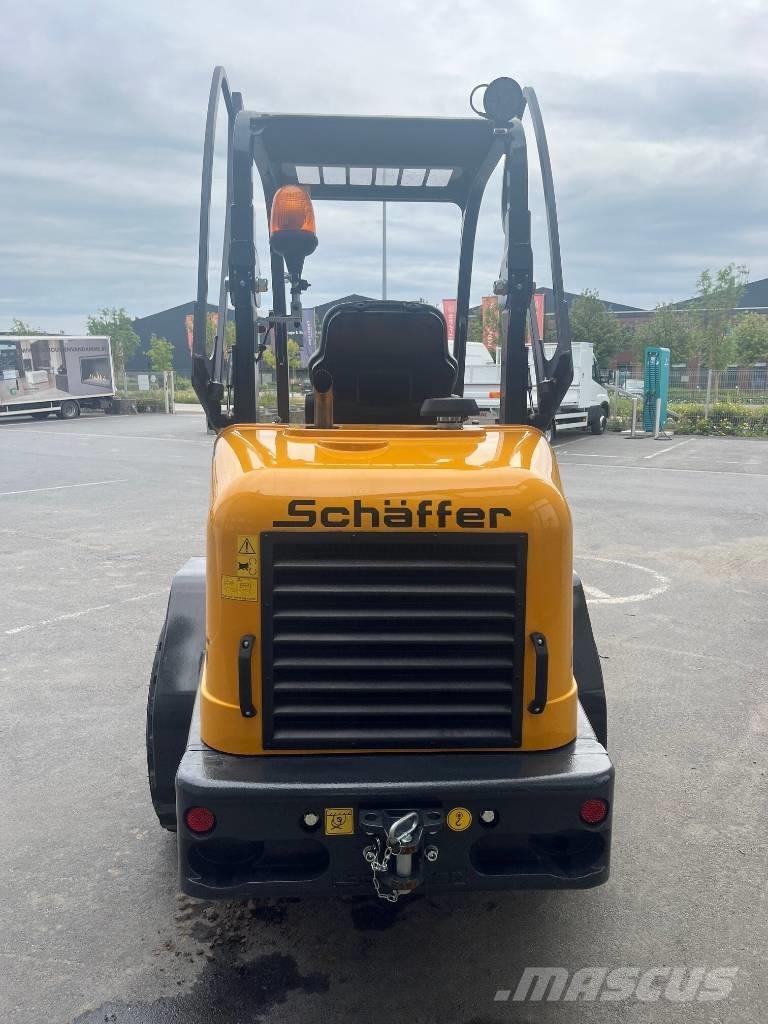 Schäffer 2445S Μίνι φορτωτές
