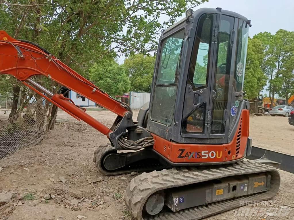 Hitachi ZX50U Εκσκαφάκι (διαβολάκι) < 7t