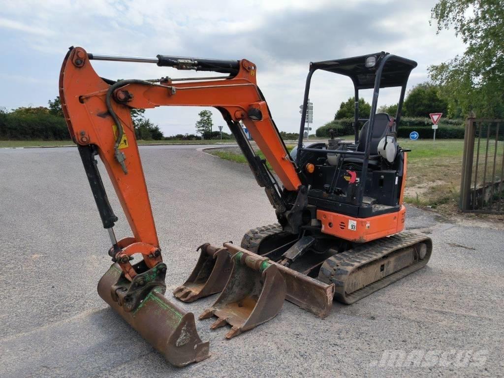 Hitachi ZX 26 U-5A Εκσκαφάκι (διαβολάκι) < 7t