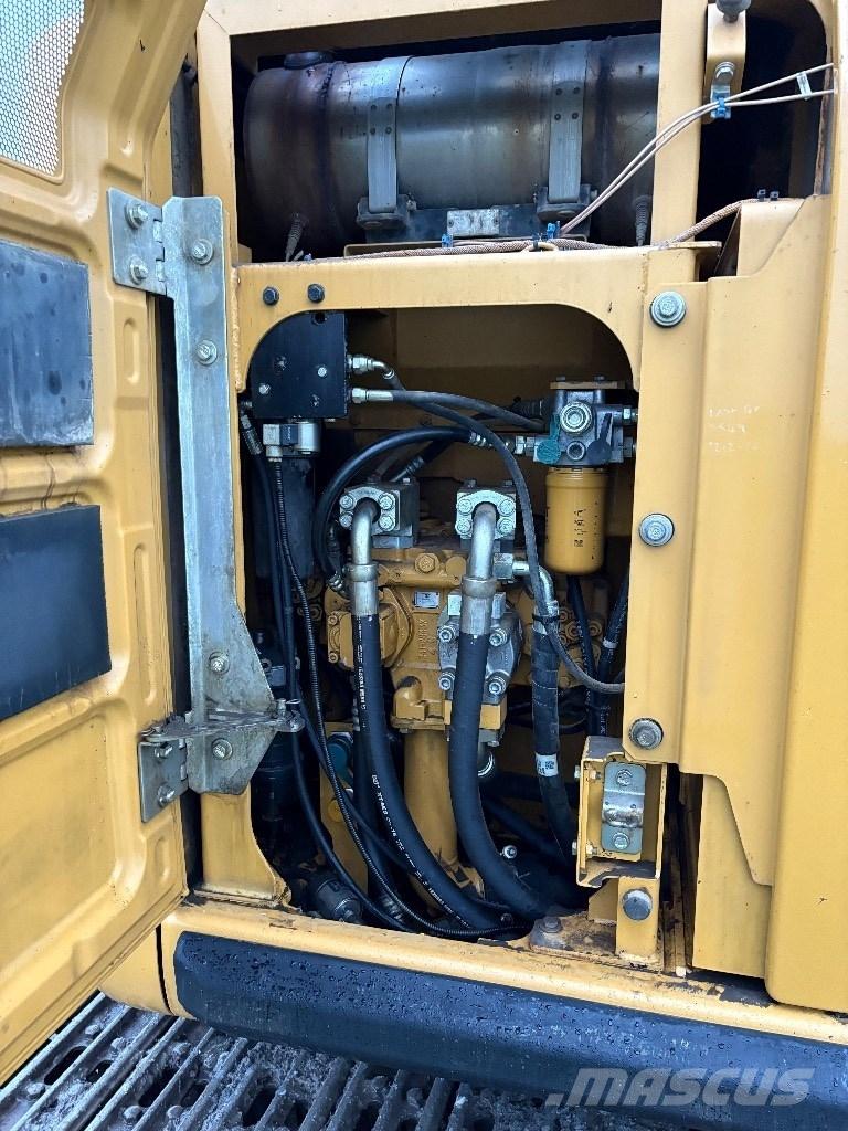 CAT 320ERR Εκσκαφείς με ερπύστριες