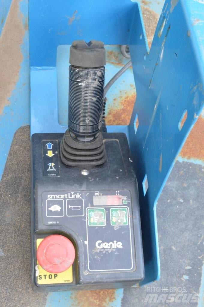 Genie GRC 12 Ανυψωτήρες με κατακόρυφους πυλώνες