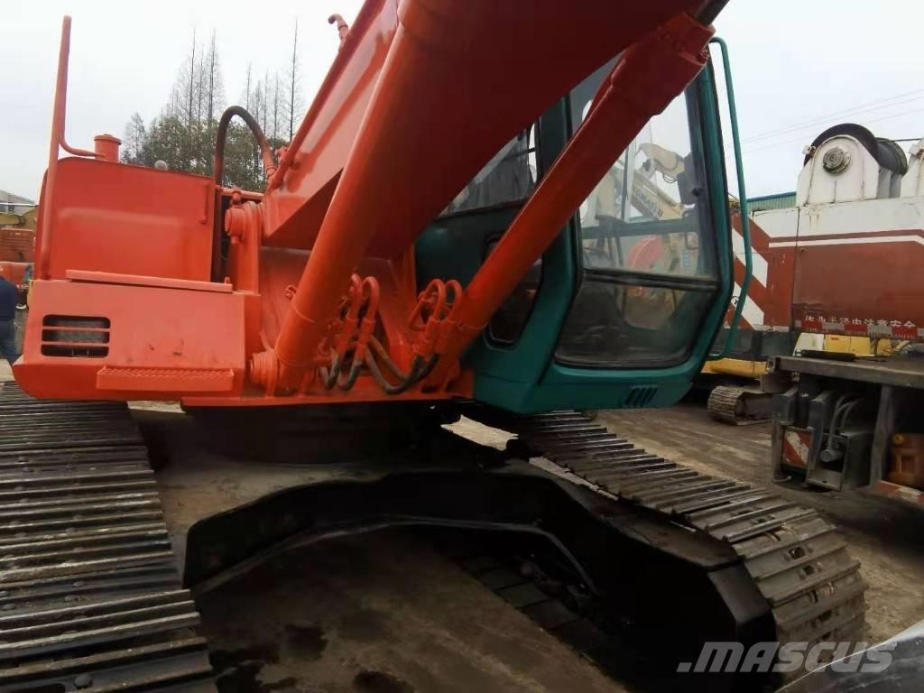 Hitachi EX 200 Εκσκαφείς με ερπύστριες