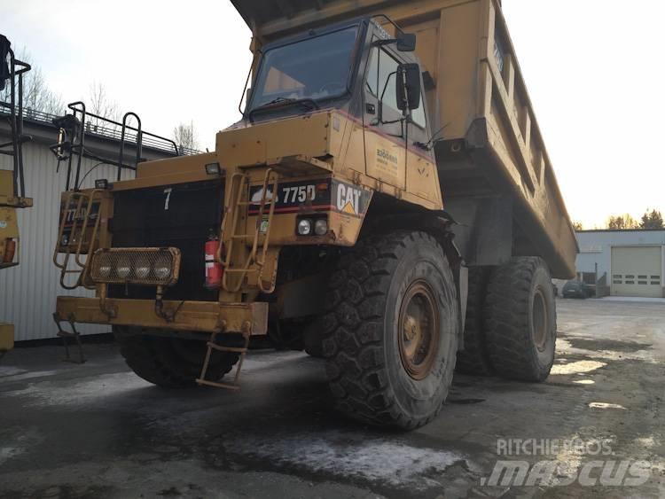 CAT 775 D Άκαμπτα Dumper με ανατρεπόμενο κάδο