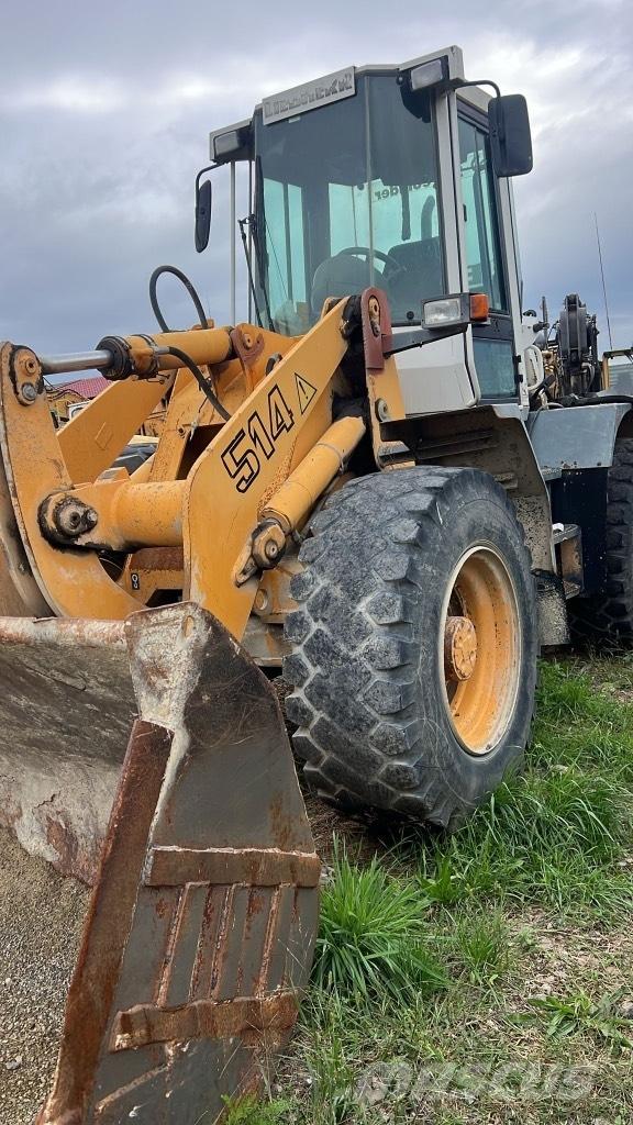 Liebherr L 514 Καμπίνες και εσωτερικό