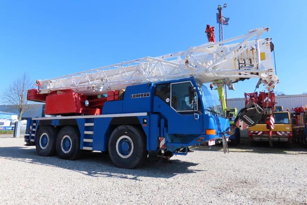 Liebherr LTM 1055-1 Γερανοί παντός εδάφους