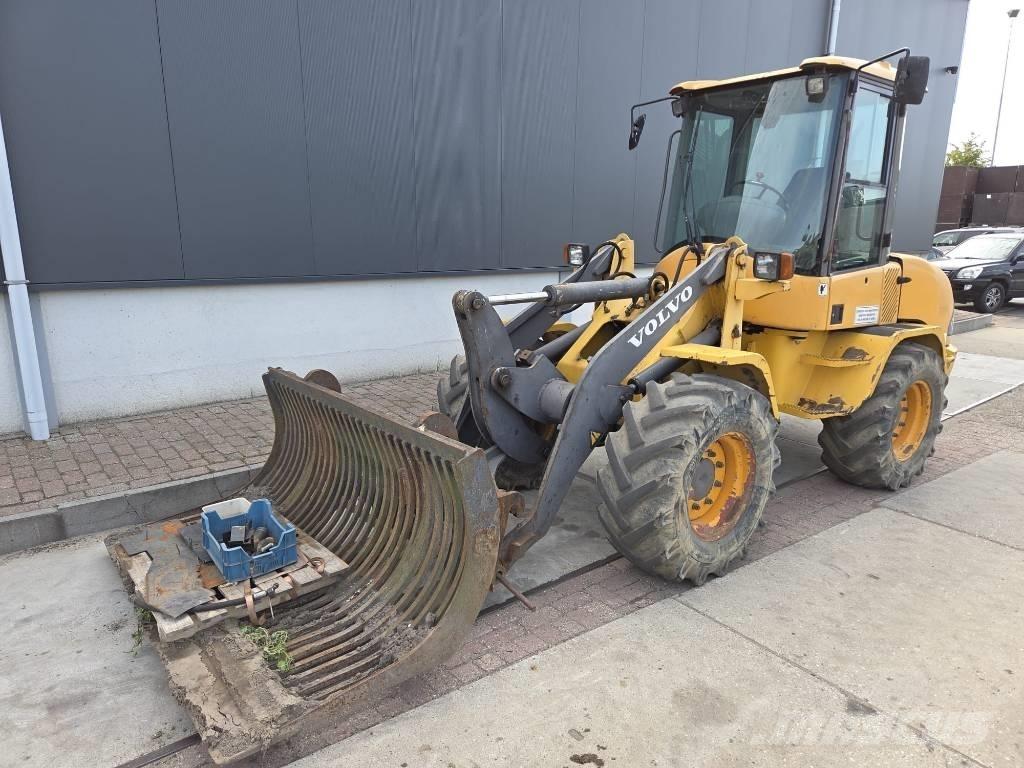 Volvo L 30 B Φορτωτές με λάστιχα (Τροχοφόροι)