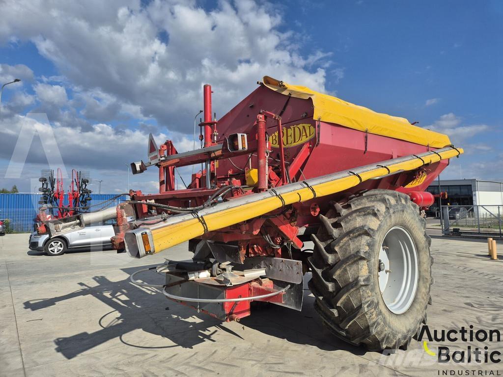 Bredal K 105 Διαστρωτήρες ανοργάνων