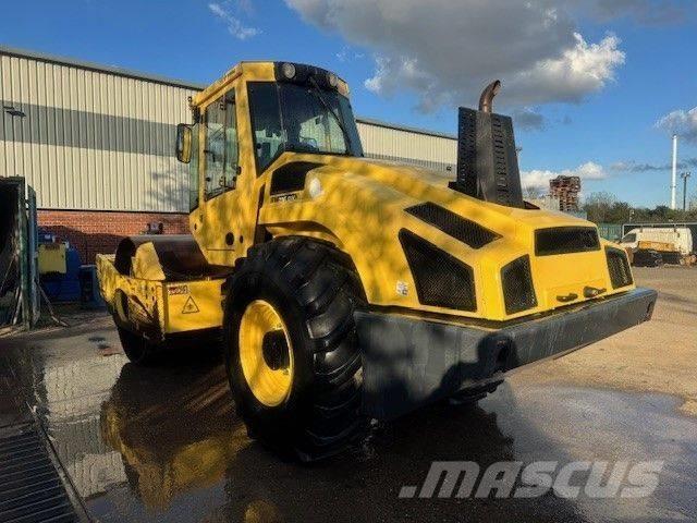 Bomag BW 216 DH-4i Οδοστρωτήρες μονού κυλίνδρου