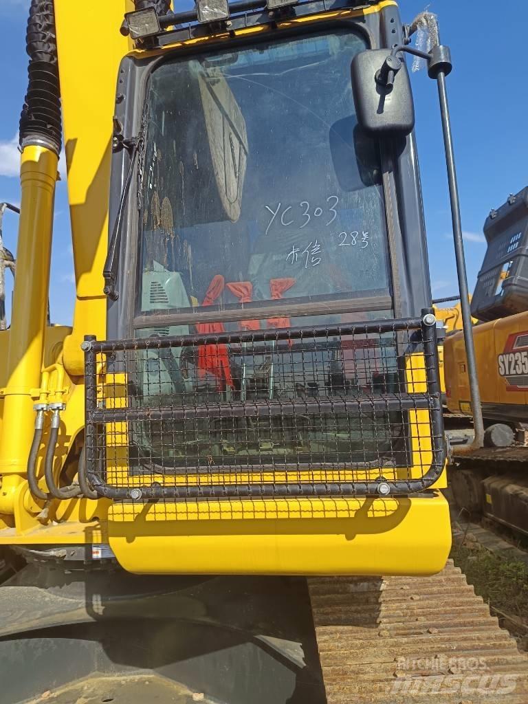 Komatsu PC 200 Εκσκαφείς με ερπύστριες