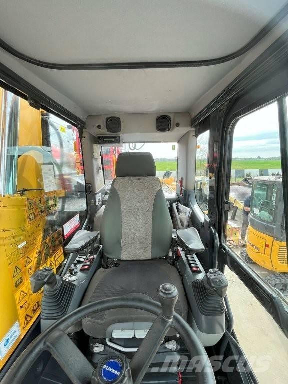 Komatsu PW 148-11 Εκσκαφείς με τροχούς - λάστιχα
