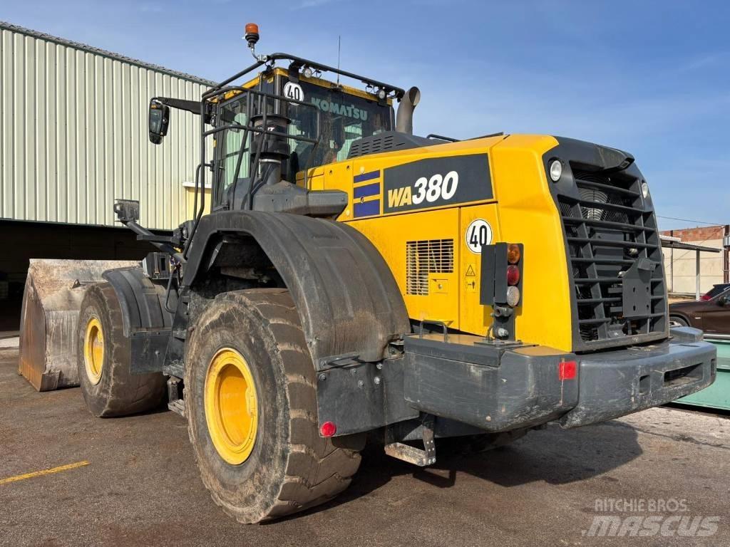 Komatsu WA 380-8 Φορτωτές με λάστιχα (Τροχοφόροι)