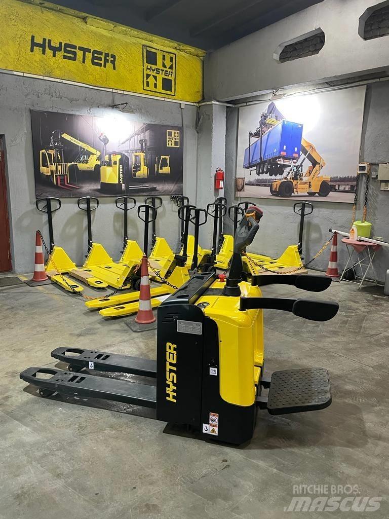 Hyster P2.0UTS Χειροκίνητο περονοφόρο ανυψωτικό με πλατφόρμα