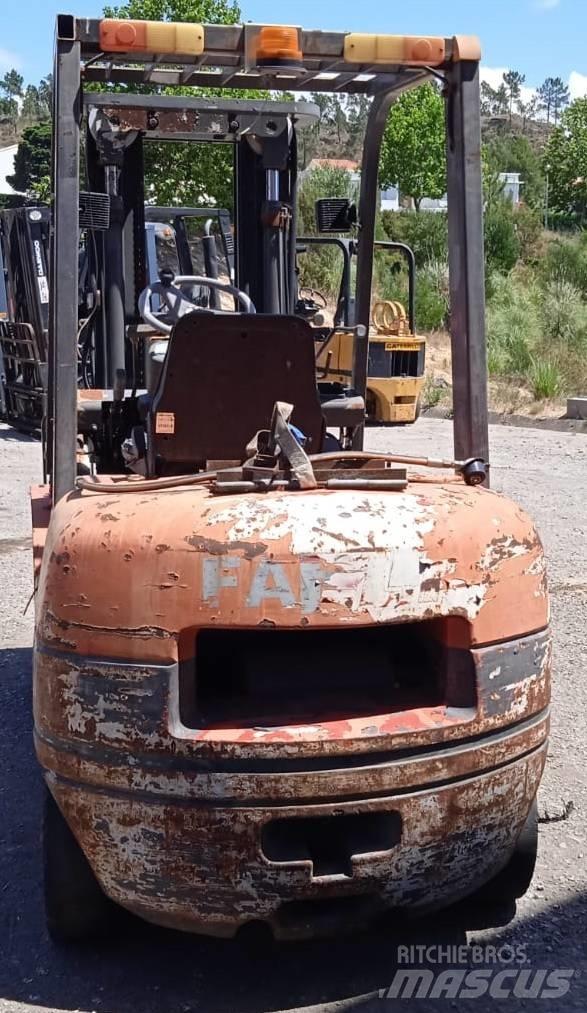 Fahel CPQD25-R6 ZSM Περονοφόρα ανυψωτικά κλαρκ με φυσικό αέριο LPG