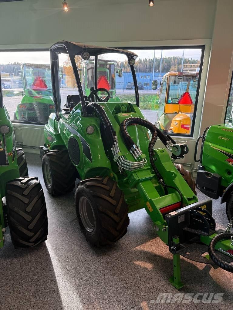 Avant 528 Φορτωτάκια