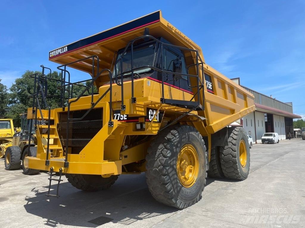 CAT Dumper 775E Άκαμπτα Dumper με ανατρεπόμενο κάδο