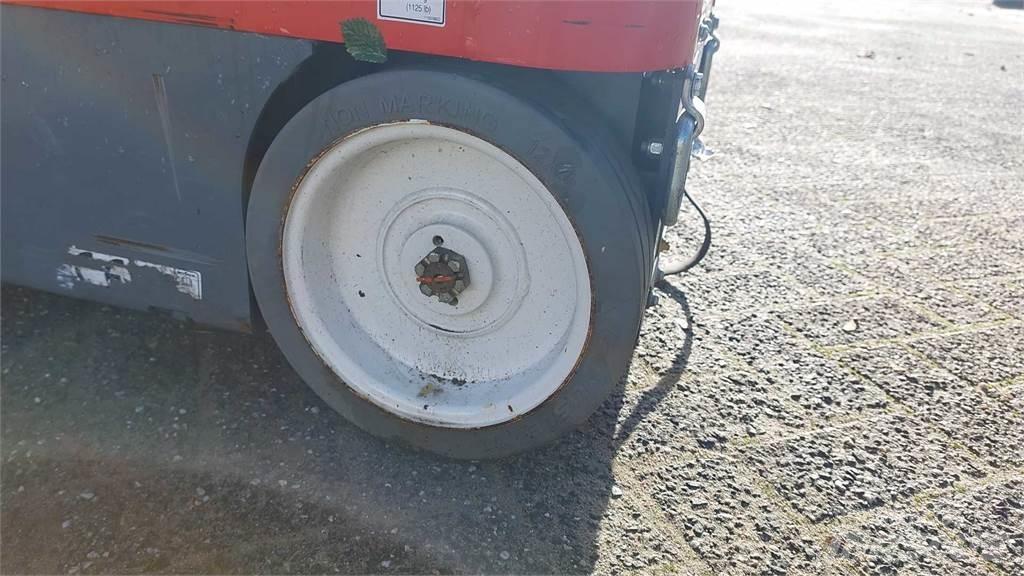 SkyJack SJ16 Άλλοι ανυψωτήρες και πλατφόρμες