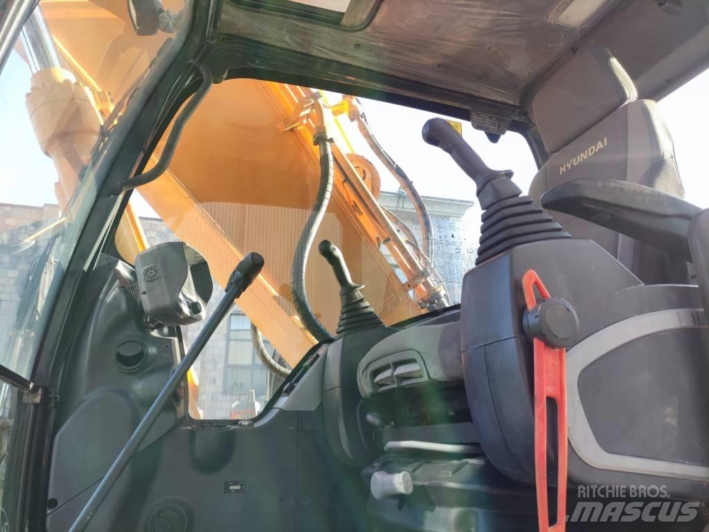 Hyundai R220NLC-9A Εκσκαφείς με ερπύστριες